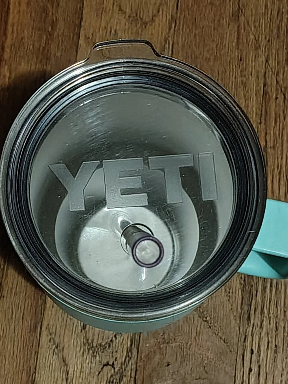 Yeti 35oz  Rambler Travel Mug in Seafoam  with Handle And Straw